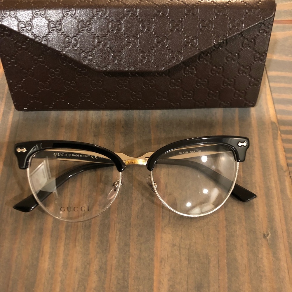 Brand new Gucci eyeglasses with box and papers